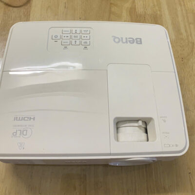 Máy chiếu BenQ MX528